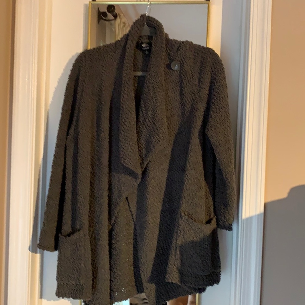 Bobeau green 2x button shoulder sweater